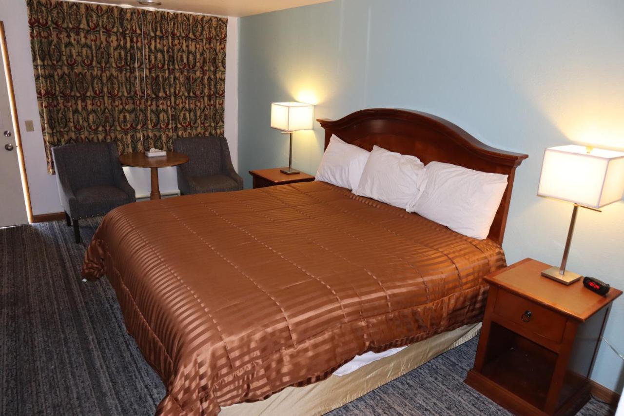פירנצה Silver Sands Motel מראה חיצוני תמונה