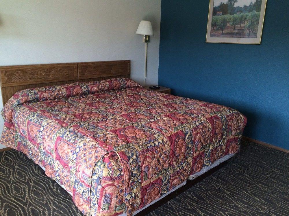 פירנצה Silver Sands Motel מראה חיצוני תמונה