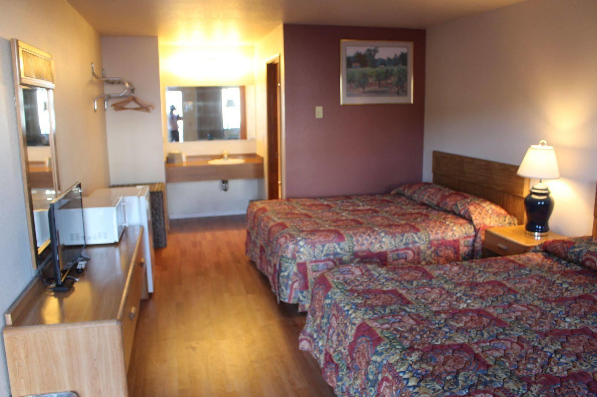 פירנצה Silver Sands Motel מראה חיצוני תמונה